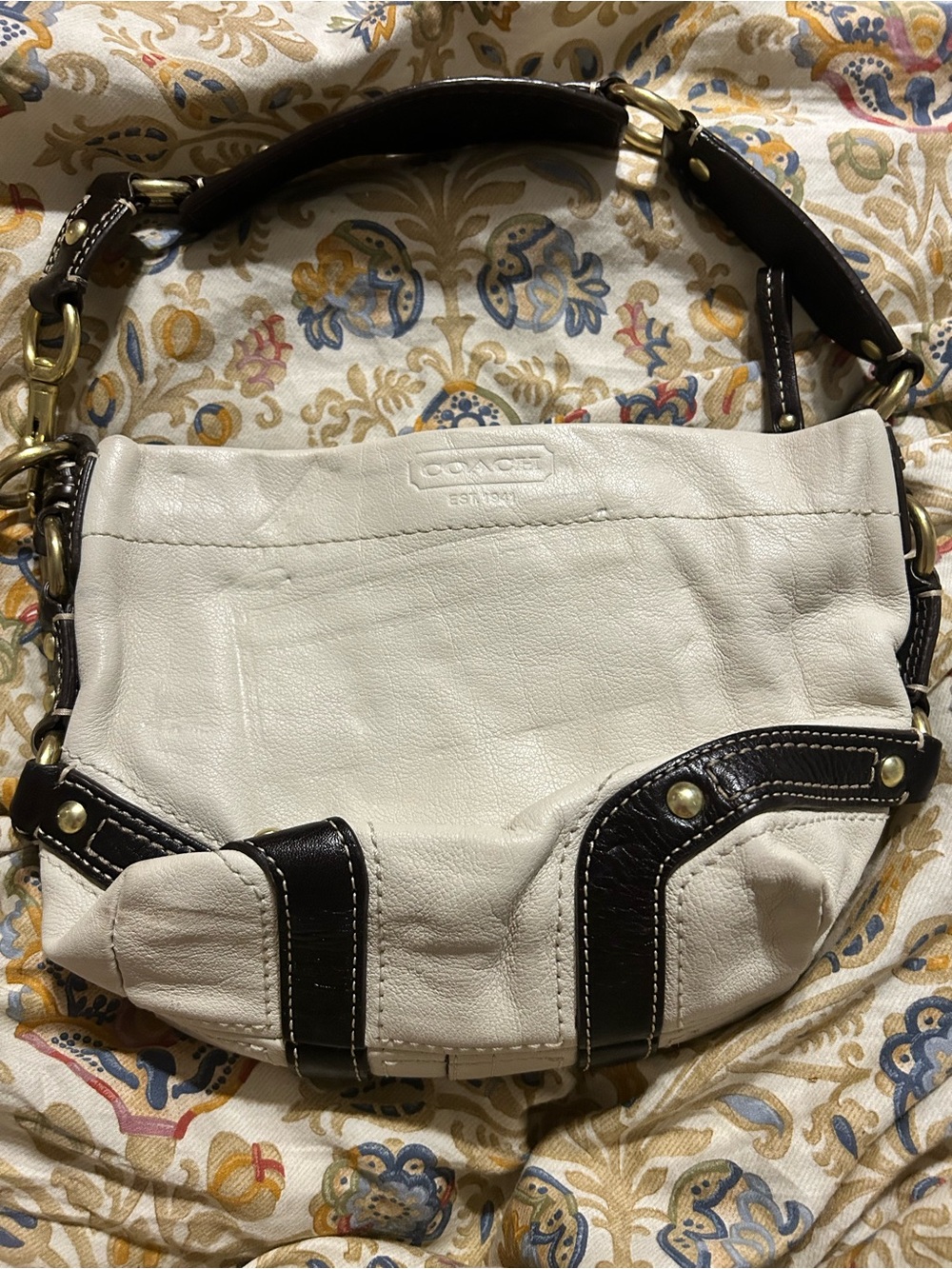 Coach White Leather Shoulder Bag with Dark Brown Trim